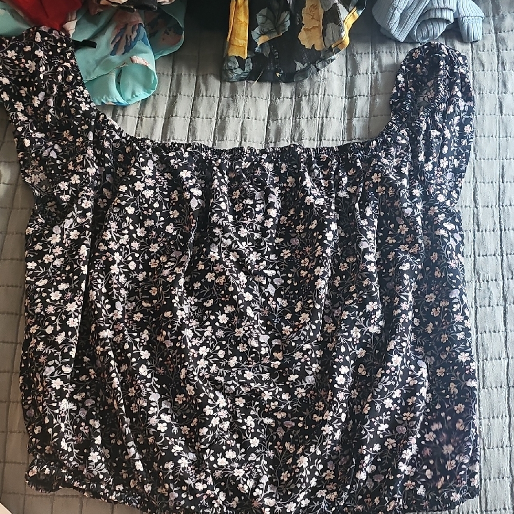 Garage Black and White Floral Blouse